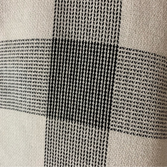 2/$35 Lane Bryant Plaid Bell Ruffle Sleeve Blouse Tunic - Picture 3 of 13